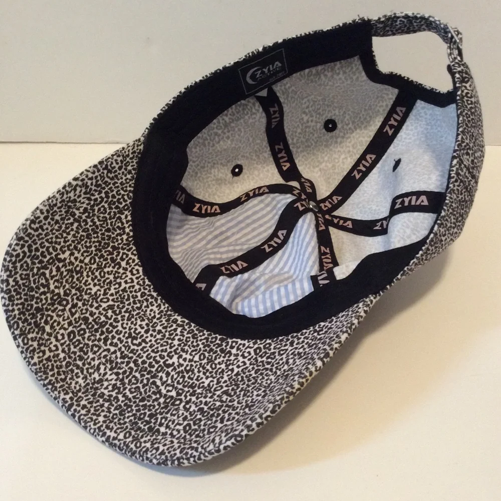 EUC Zyia Active Baseball Cap